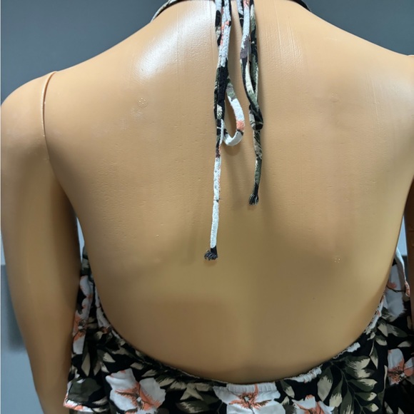 Volcom Halter Bandeau Top - Picture 5 of 6